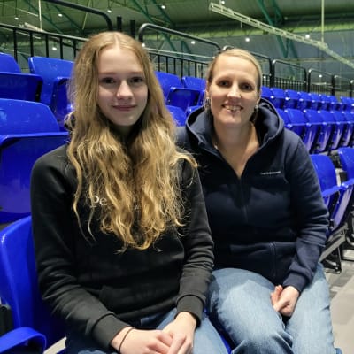 Tytär ja äiti eli Ada ja Maria Kallio ovat olleet mukana valmistelemassa Wasa Cup -tapahtumaa Vaasassa.