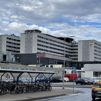 Oulun yliopistollisen sairaalan uusia sairaalarakennuksia lokakuussa 2022.