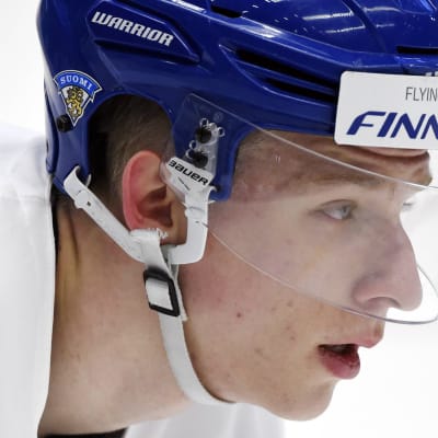 Esa Lindell