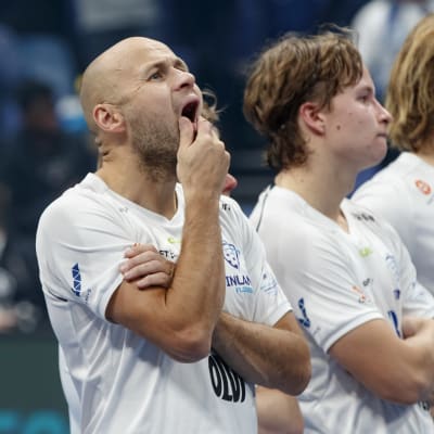 Finland deppar efter VM-finalen 2021.