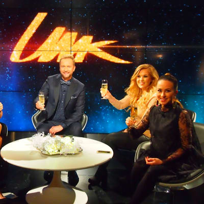 UMK17-esikatseluohjelma. Esikatseluraadissa ovat myös mukana Eini, Jaana Pelkonen, Tuija Pehkonen ja Suvi Aalto.