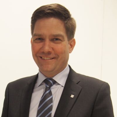 Thomas Blomqvist (SFP) valdes till Folktingets nya ordförande den 9 maj 2015 i Borgå.