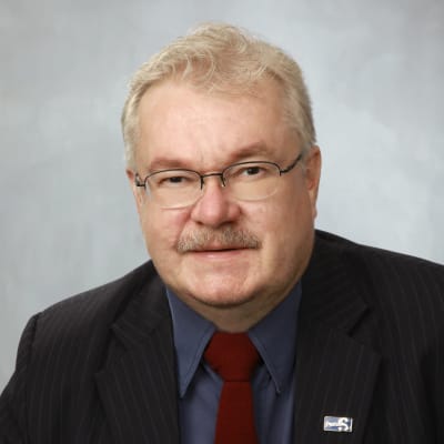 Pekka Kataja är Sannfinländarnas valchef i Mellersta Finlands valkrets. Han är också partikamraten Jouni Kotiahos riksdagsassistent.