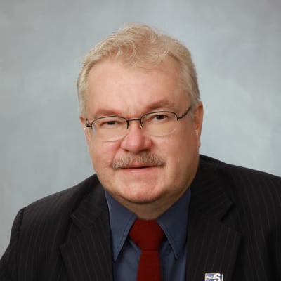 Pekka Kataja är Sannfinländarnas valchef i Mellersta Finlands valkrets. Han är också partikamraten Jouni Kotiahos riksdagsassistent.
