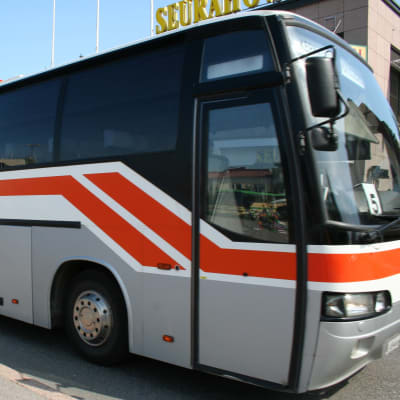 Parkerad buss