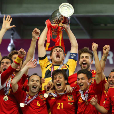 Espanja juhli Euroopan mestaruutta vuonna 2012.