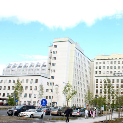 Huvudingången till Norrlands universitetssjukhus