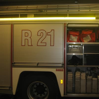 En brandbil vid Västra Nylands räddningsverk i Karis