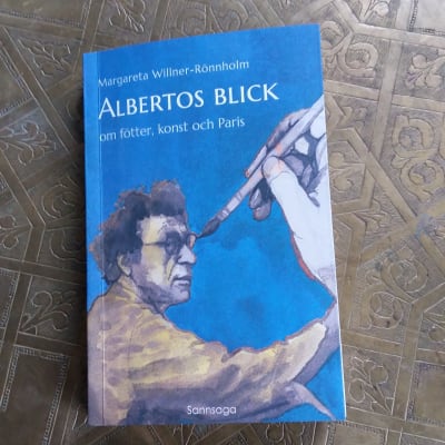Pärmen till Margareta Willner-Rönnholms bok "Albertos blick - om fötter, konst och Paris".