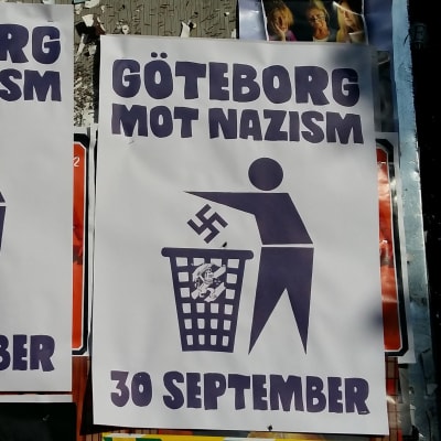 Affischer mot nynazistisk demonstation i Göteborg.