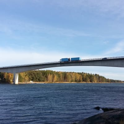 Norrströmmens bro i Nagu.