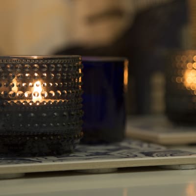 Hygge tunnelmaa, kynttilöitä.