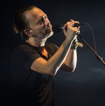 Radiohead live.
