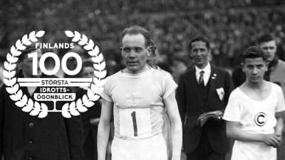 Paavo Nurmi efter världsrekordlopp i Berlin, 1926, med logon för Finlands 100 största idrottsögonblick.