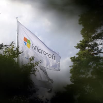 Microsofts flagga vajar