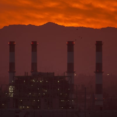 Ett oljekraftverk i San Fernando Valley, Kalifornien 10.3.2017