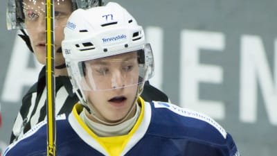 Janne Puhakka representerade Esbo Blues 2015-2016.