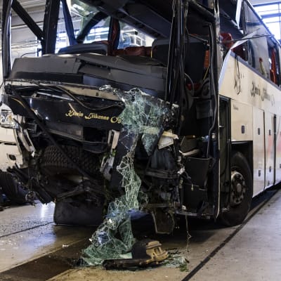 Olycksbussen på bussdepå i Kuopio. 