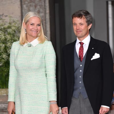 Kronprinsessan Mette-Marit av Norge och kronprins Fredrik av Danmark.