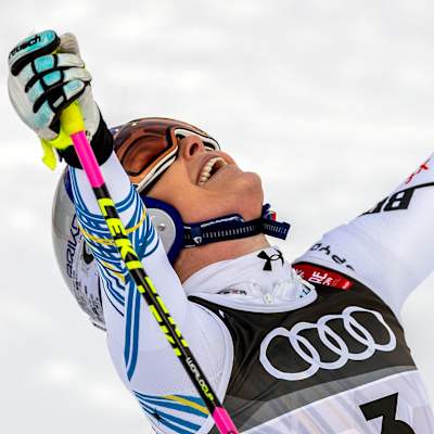 Lindsey Vonn jublar.