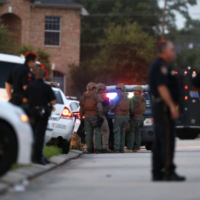 Sex döda efter skottlossning och familjebråk i Texas 9 juli 2014