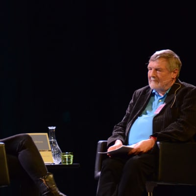 Kirjailijat Sara Stridsberg  ja  Claes Andersson