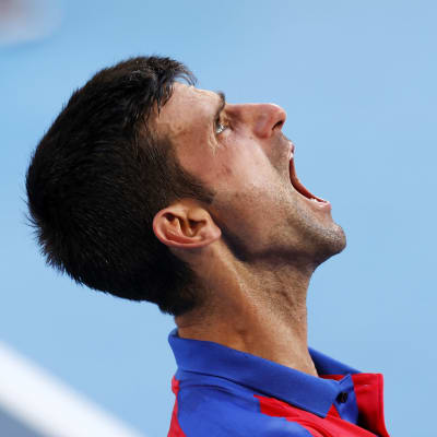 Novak Djokovic ropar frustrerat.