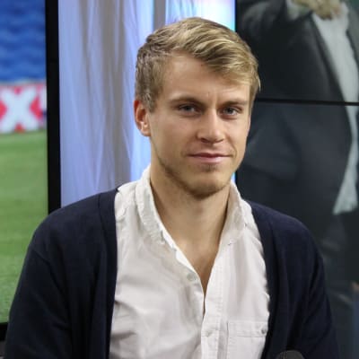 Rasmus Schüller medverkade i Sporthörnan som behandlade EM-kvalet i fotboll.