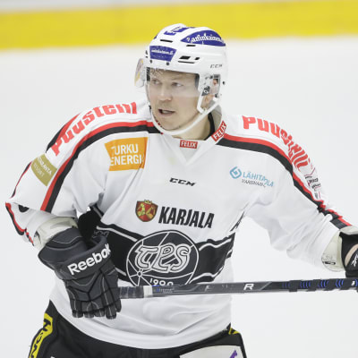 Petteri Nummelin har gjort sitt i TPS-tröjan.