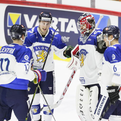 Finland jublar efter EHT-segern mot Ryssland.