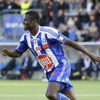 Taye Taiwo.