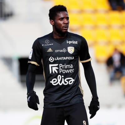 Anatole Abang