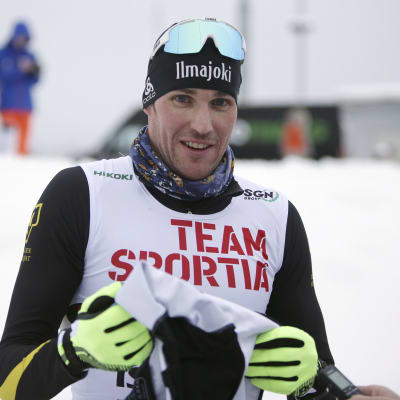 Vuosituhannen alun hiihtolupaus Timo Mantere on väläytellyt vauhtiaan kaksissa viime SM-kisoissa. Ikää on taulussa vasta vaivaiset 36 vuotta.