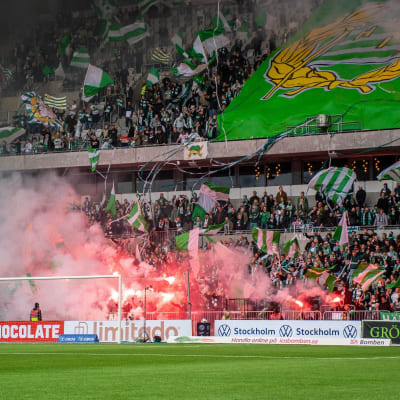 Bengaler som bränns vid Hammarbyklacken.