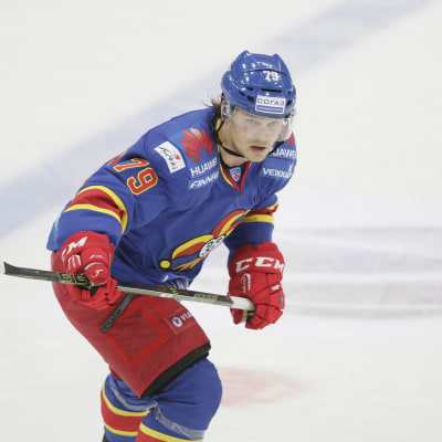 Eetu Pöysti ansluter till Kinas KHL-lag.