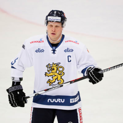 Lasse Kukkonen i landslagströjan