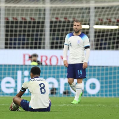 Englannin pelaajat pettyneitä. 