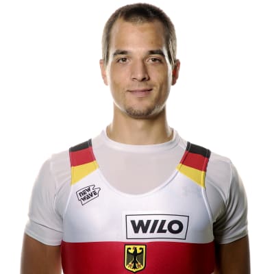 Porträttbild av roddaren Maximilian Reinelt.