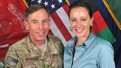 David Petraeus och Paula Broadwell 2011.