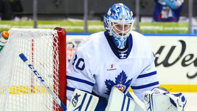 Kasimir Kaskisuo vaktar Toronto Marlies målbur.