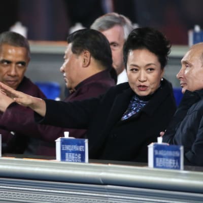 Presidenterna Barack Obama, Xi Jinping jämte hustru och Vladimir Putin på Apec-mötet i Peking 2014.