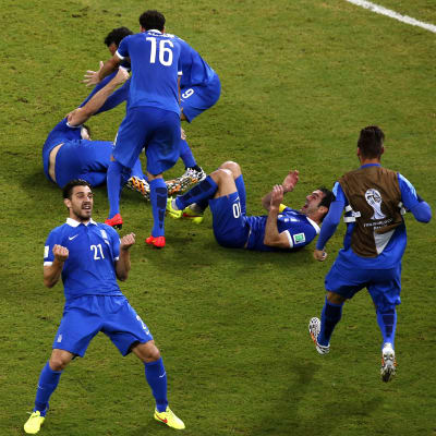 Grekland firar mot Costa Rica under VM 2014