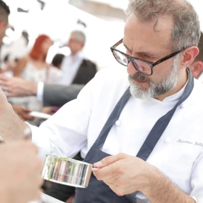 Massimo Botturas restaurang Osteria Francescana utsågs till världens bästa restaurang 2018. 
