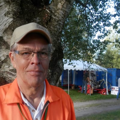 Dage Groop, ordförande för Jakobstadsnejdens veteranbilssällskap