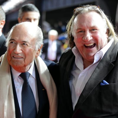 Sepp Blatter och Gerard Depardieu, 2012.