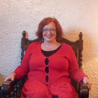Jaana-Mirjam Mustavuori undervisar i kroppsmedvetenhet