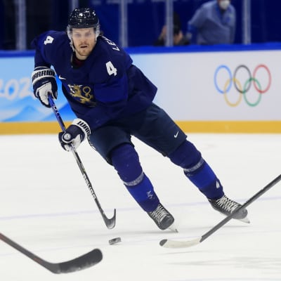 Mikko Lehtonen i farten under OS i Peking.