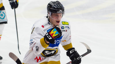 Saku Mäenalanen.