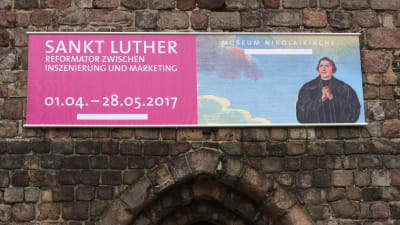 Sankt Luther. Utställning om Lutherkulten i Berlin.