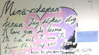 Text på en dörr i Kungsvägens skola.